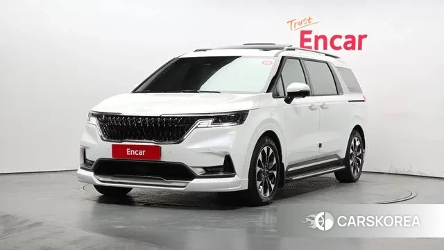 Kia Carnival 4th generation 2023 Белый из Кореи