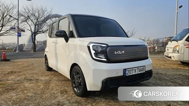Kia The New Kia Ray 2024 Белый двухцветный из Кореи