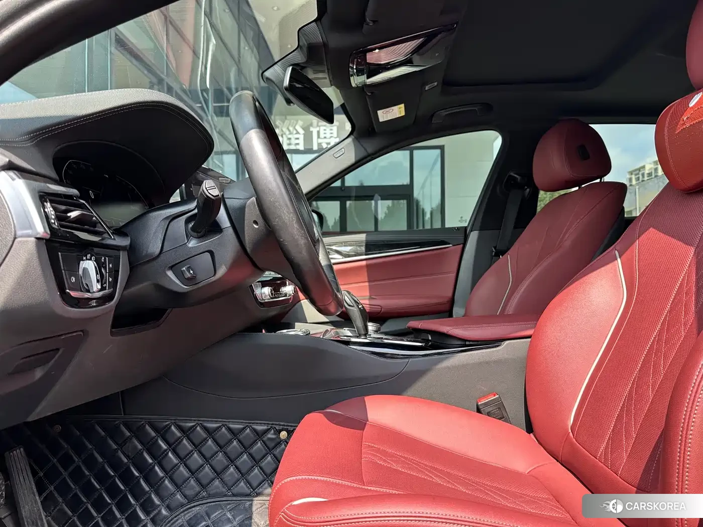 BMW 5 series 2023 Черный из Китая