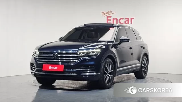 Volkswagen Touareg 3rd generation 2023 Синий из Кореи