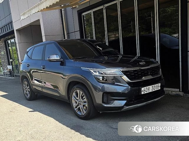 Kia Seltos 2019 Серый из Кореи