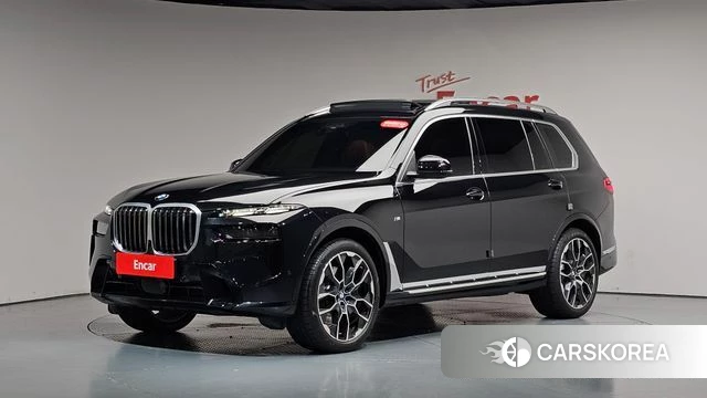 BMW X7 (G07) 2026 Черный из Кореи