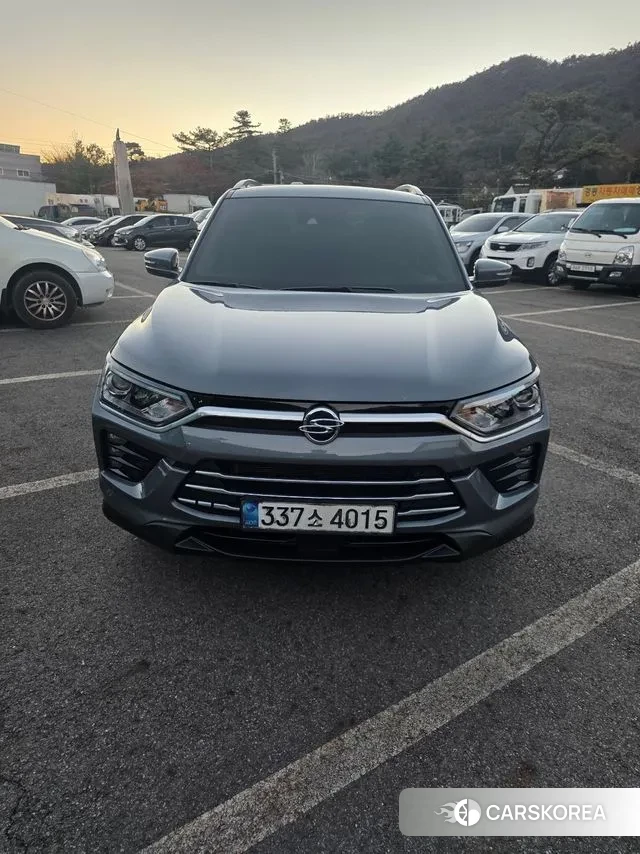 Ssangyong Beautiful Korando 2021 Серый из Кореи