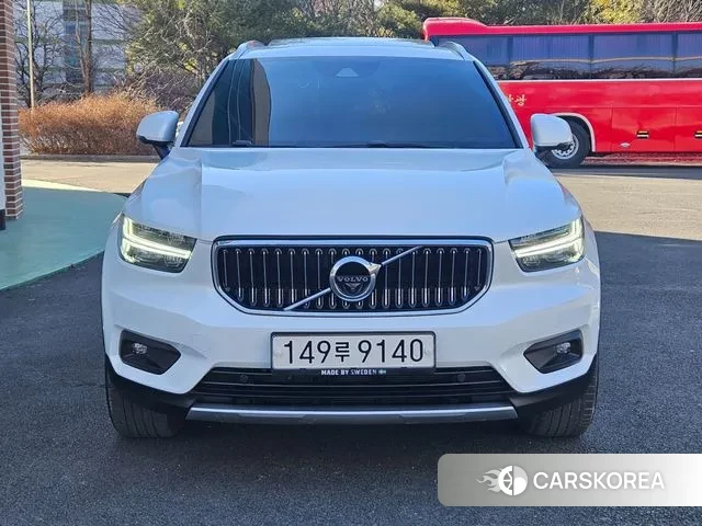 Volvo XC40 2021 Белый из Кореи