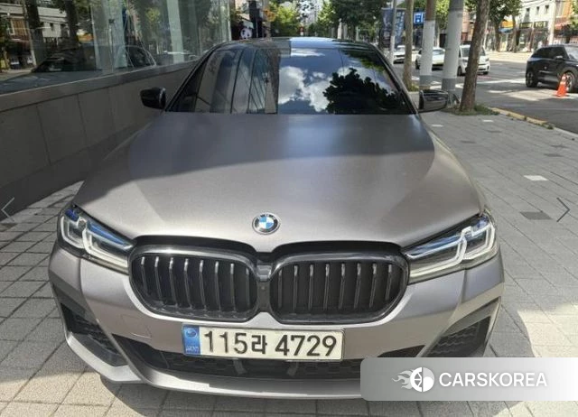 BMW 5 Series (G30) 2021 Белый из Кореи