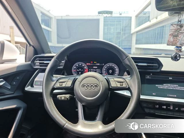 Audi A3 2021 Белый из Китая