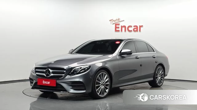 Mercedes-Benz E-Class W213 2019 Серый из Кореи