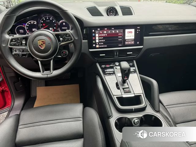 Porsche Cayenne Coupé 2023 Красный из Китая