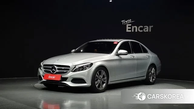 Mercedes-Benz C-Class W205 2018 Серебристо-серый из Кореи
