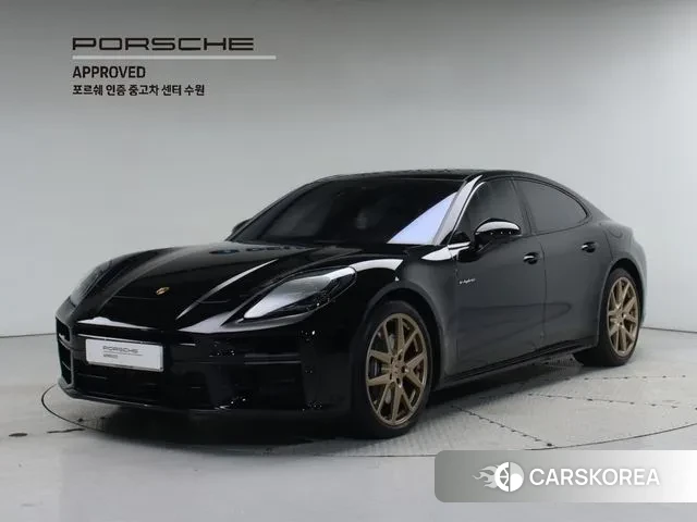 Porsche Panamera (972) 2024 Черный из Кореи