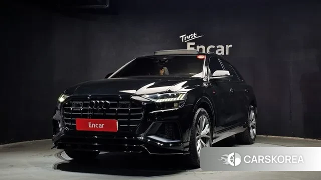 Audi Q8 (4M) 2022 Черный из Кореи
