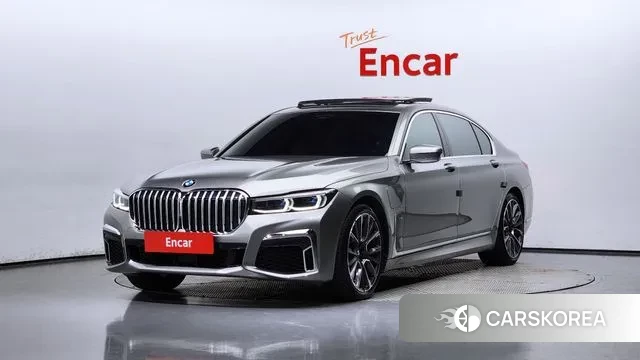 BMW 7 Series (G11) 2020 Серебристо-серый из Кореи