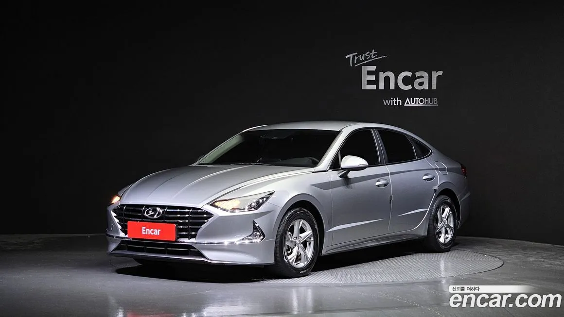 Hyundai Sonata (DN8) 2019 Серебристо-серый из Кореи