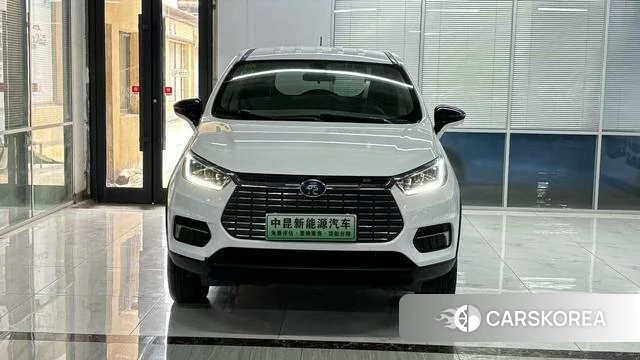 BYD Yuan EV 2020 Белый из Китая