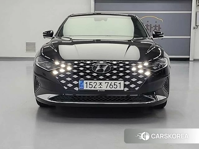 Hyundai The New Grandeur IG Hybrid 2021 Черный из Кореи