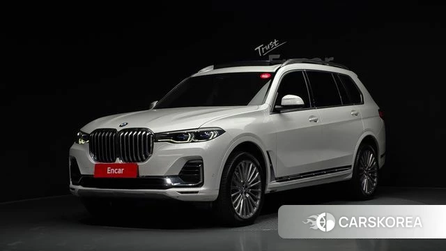 BMW X7 (G07) 2021 Белый из Кореи