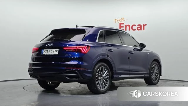 Audi Q3 (F3) 2022 Синий из Кореи
