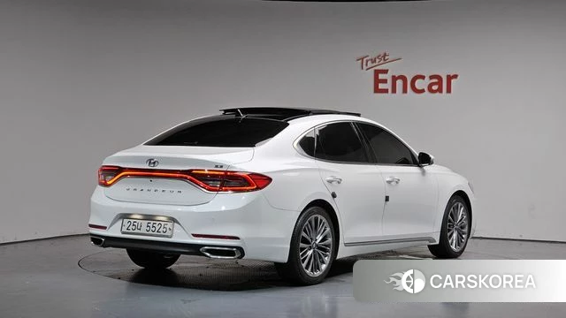 Hyundai Grandeur IG 2019 Белый из Кореи