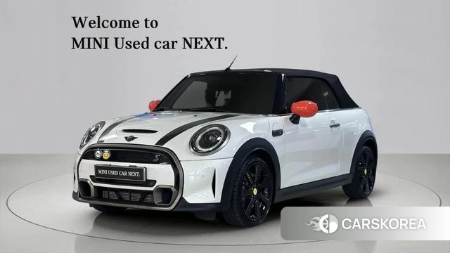 Mini Cooper S Convertible 2024 Белый из Кореи