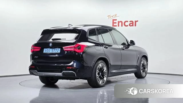 BMW iX3 2022 Черный из Кореи