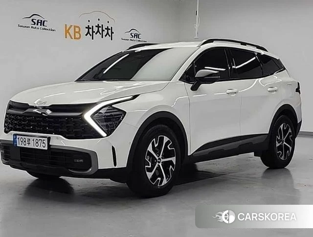 Kia Sportage 5th Generation Hybrid 2023 Белый из Кореи