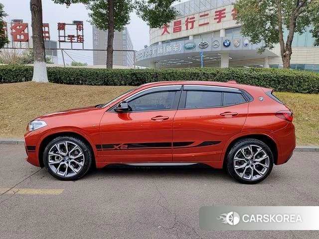 BMW X2 2022 Красный из Китая