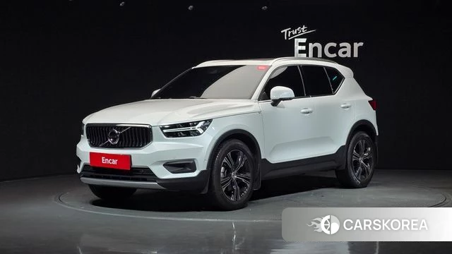 Volvo XC40 2022 Белый из Кореи