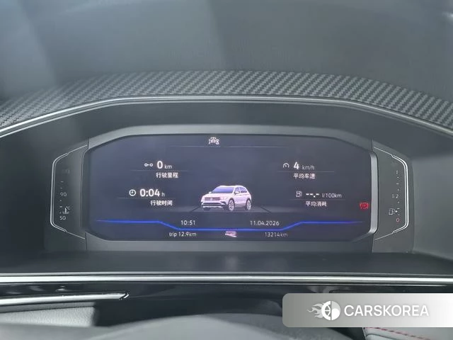 Volkswagen Tiguan L 2022 Серебристо-серый из Китая