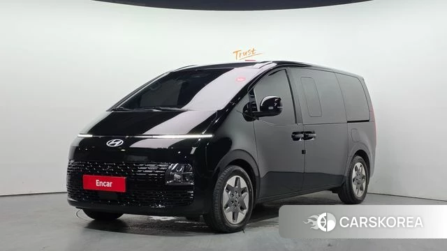 Hyundai Staria 2025 Черный из Кореи