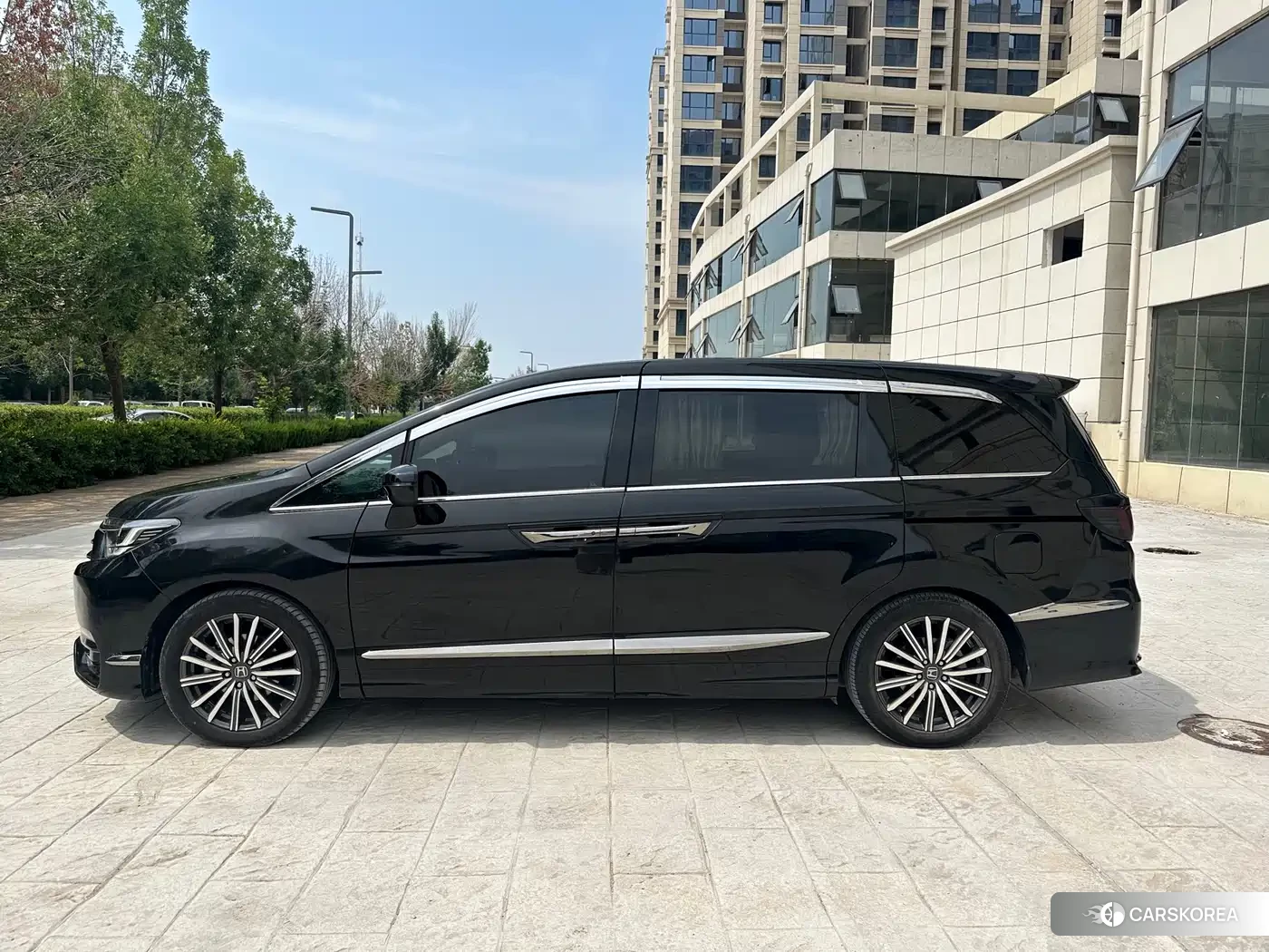 Honda Elysion 2022 Черный из Китая, фото 2