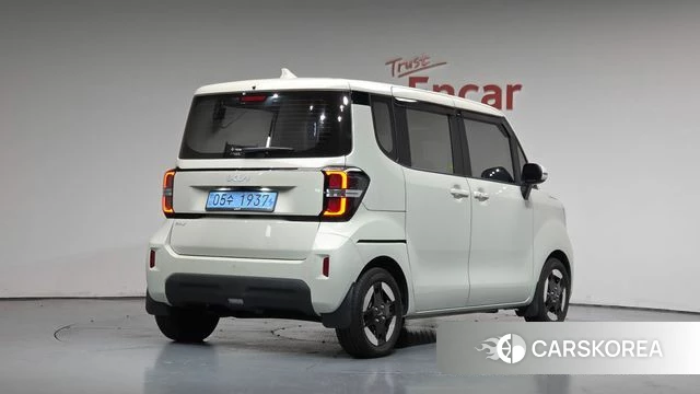 Kia The New Kia Ray EV 2024 Жемчужный цвет из Кореи