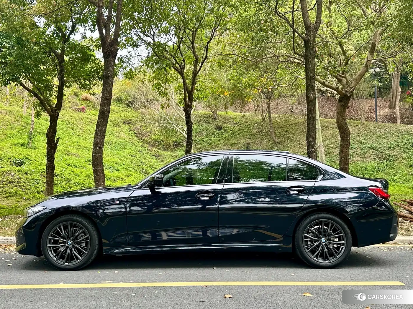 BMW 3 series 2024 Черный из Китая