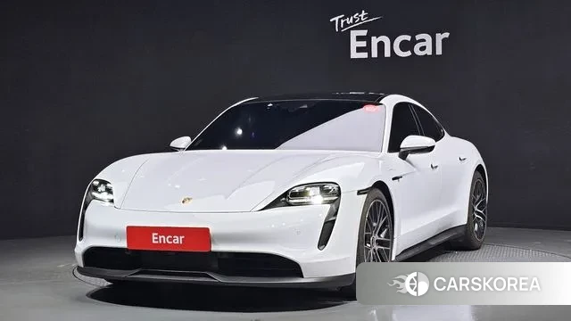 Porsche Taycan 2023 Белый из Кореи