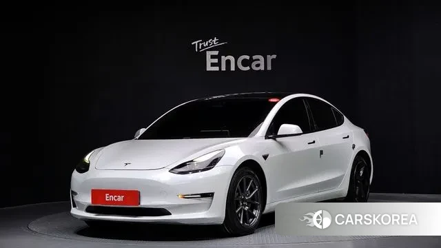 Tesla Model 3 2021 Белый из Кореи