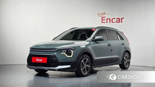 Kia Di Ol Nu Niro 2023 Темно-зеленый из Кореи