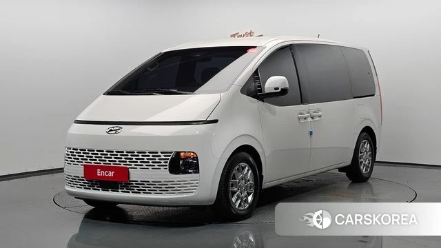 Hyundai Staria 2021 Белый из Кореи