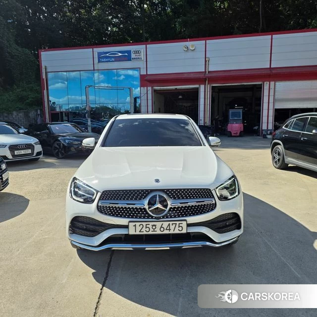 Mercedes-Benz GLC-Class X253 2023 Белый из Кореи