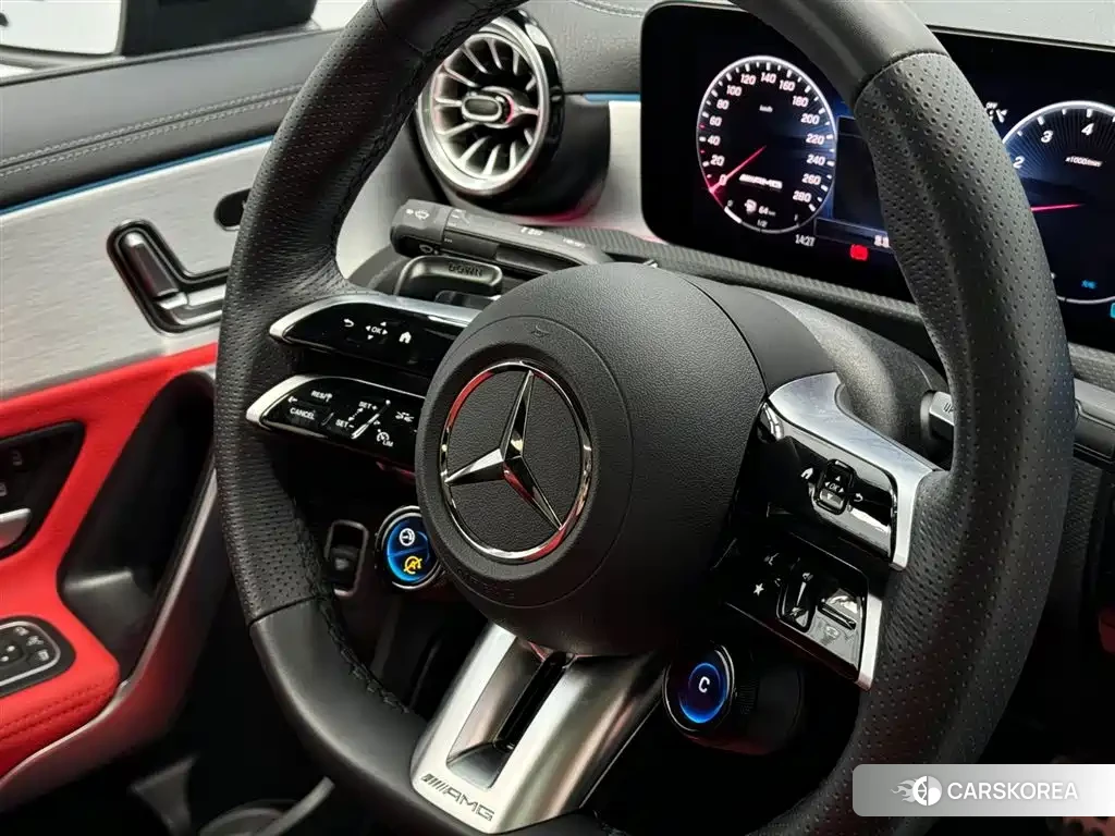 Mercedes-Benz A-class AMG 2025 Черный из Китая