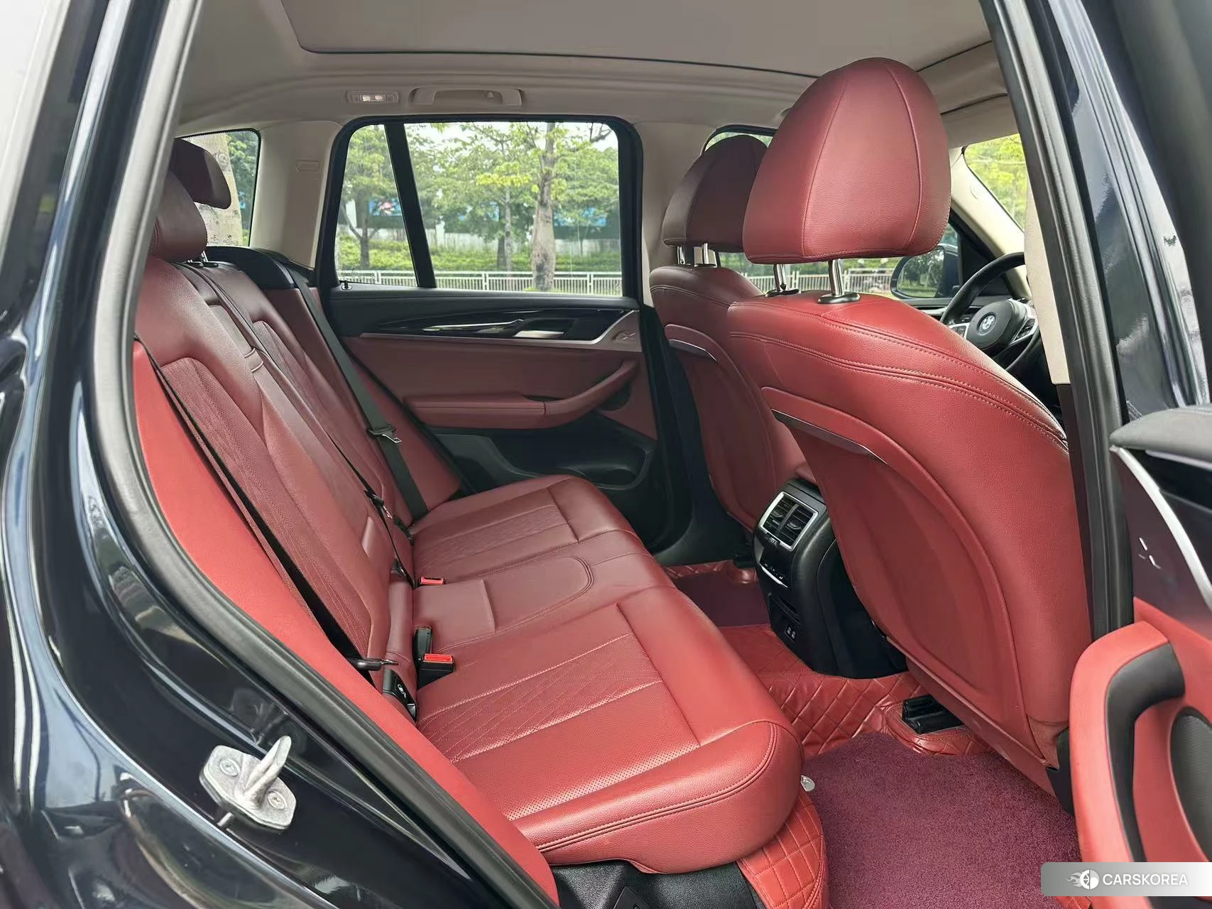 BMW iX3 2021 Черный из Китая