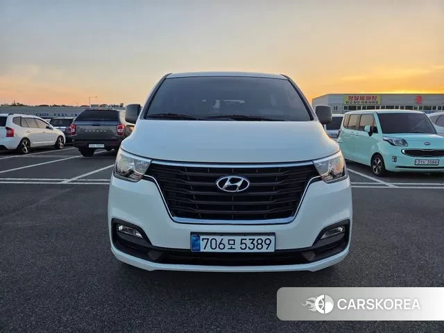 Hyundai The New Grand Starex 2020 Белый из Кореи