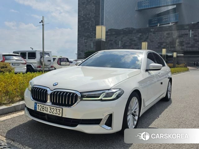BMW 5 Series (G30) 2021 Белый из Кореи