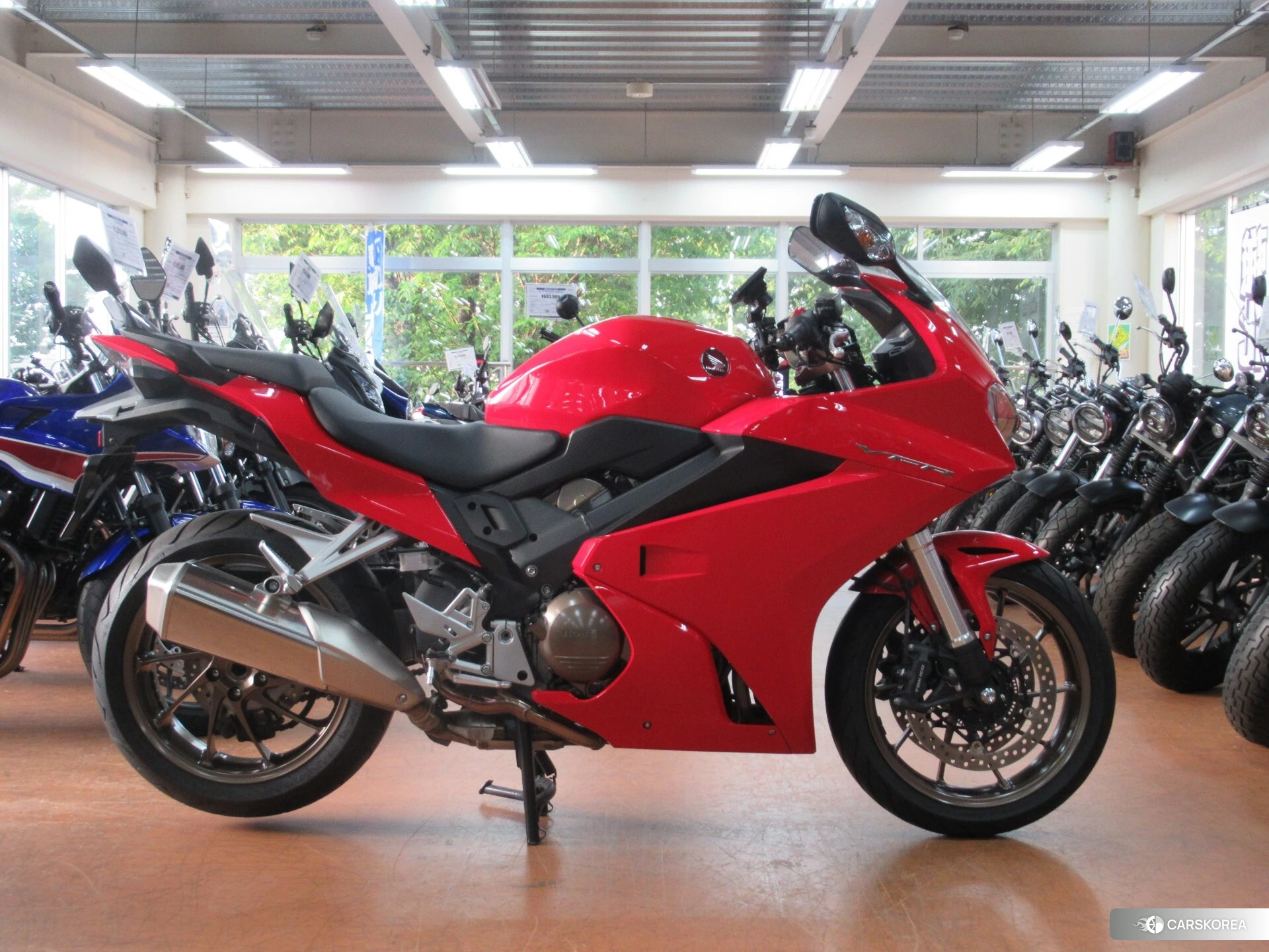 Проданный Honda VFR800F 2020 из Японии, фото 2
