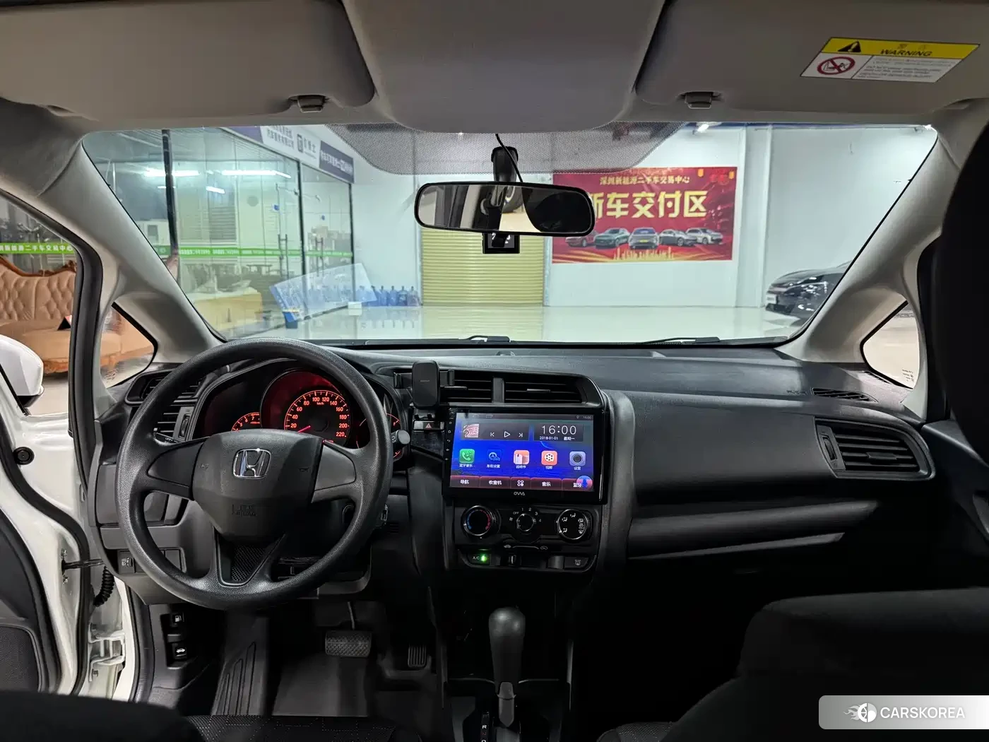 Honda Fit 2019 Белый из Китая