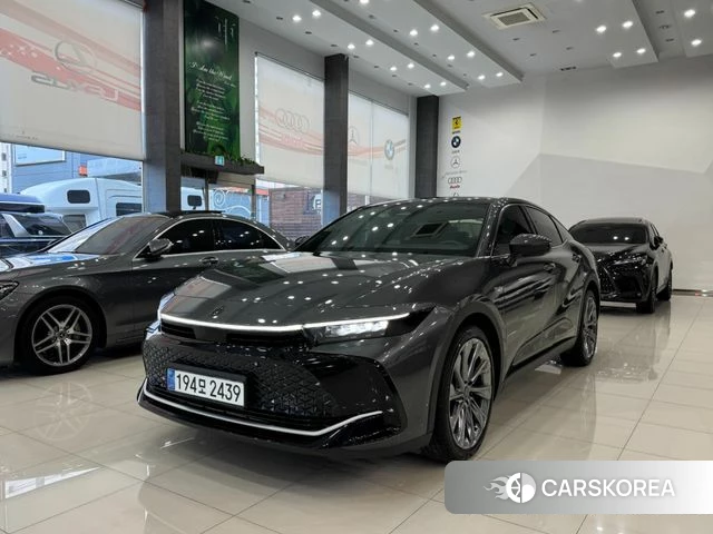 Toyota Crown Crossover 2024 Серый из Кореи