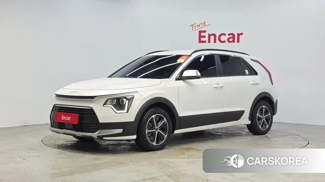 Kia Di Ol Nu Niro 2022 Белый из Кореи