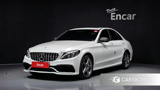 Mercedes-Benz C-Class W205 2018 Белый из Кореи