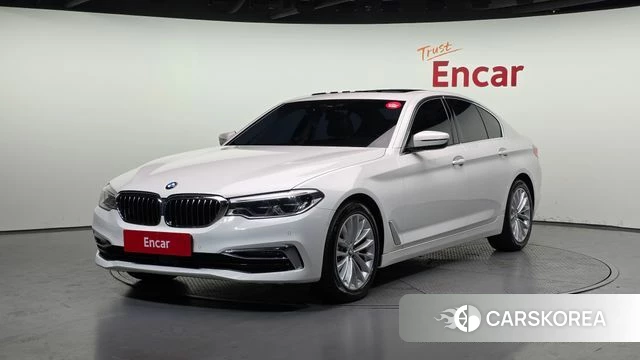 BMW 5 Series (G30) 2019 Белый из Кореи
