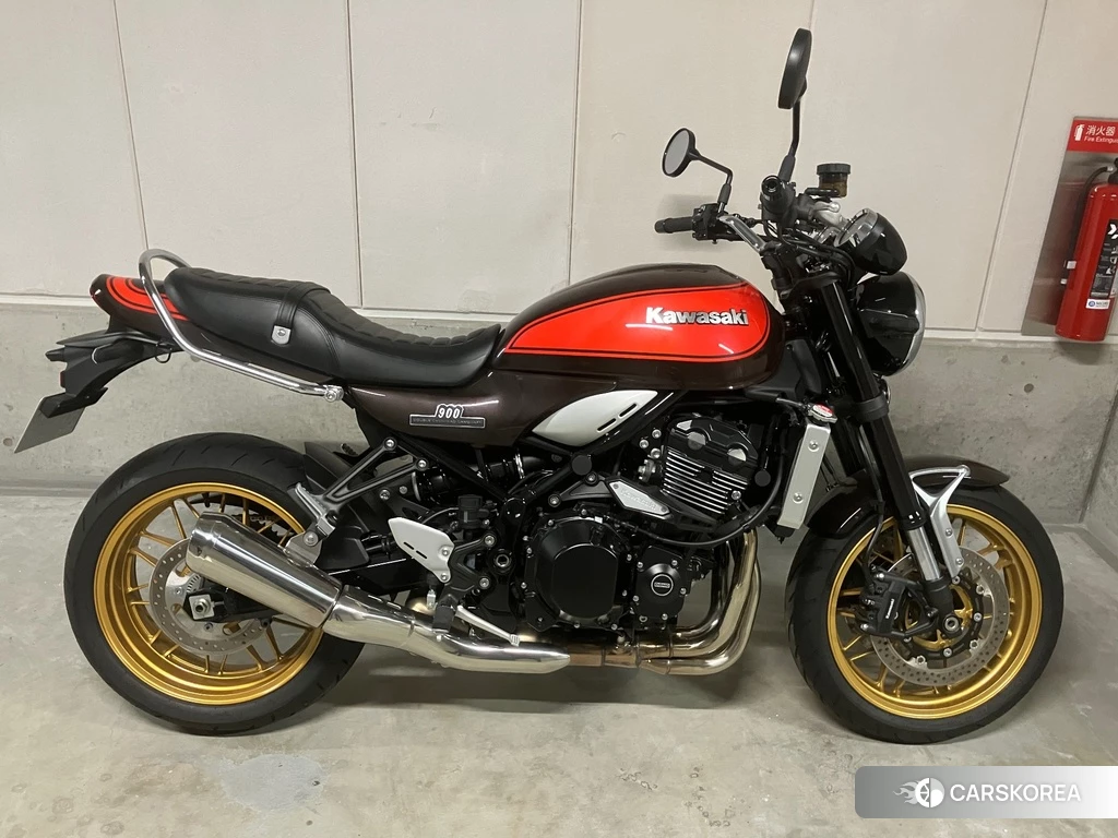 Проданный Kawasaki Z900RS 2022 из Японии