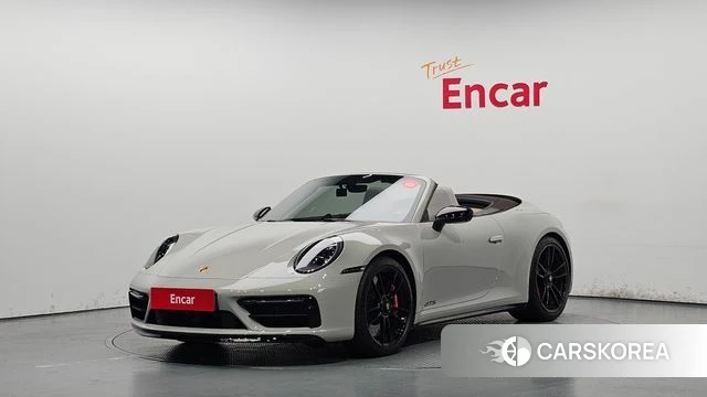 Porsche 911(992) 2023 Серебристо-серый из Кореи