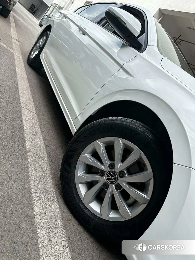 Volkswagen Bora 2023 Белый из Китая